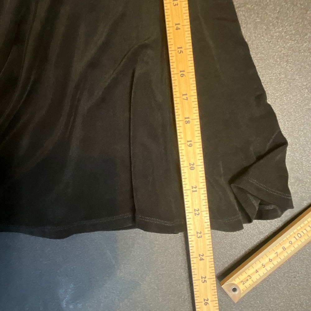 Chicos Travelers Black Midi Skirt Women Sz 1 M 8 Pull On Flared Wrinkle Free - Picture 5 of 6